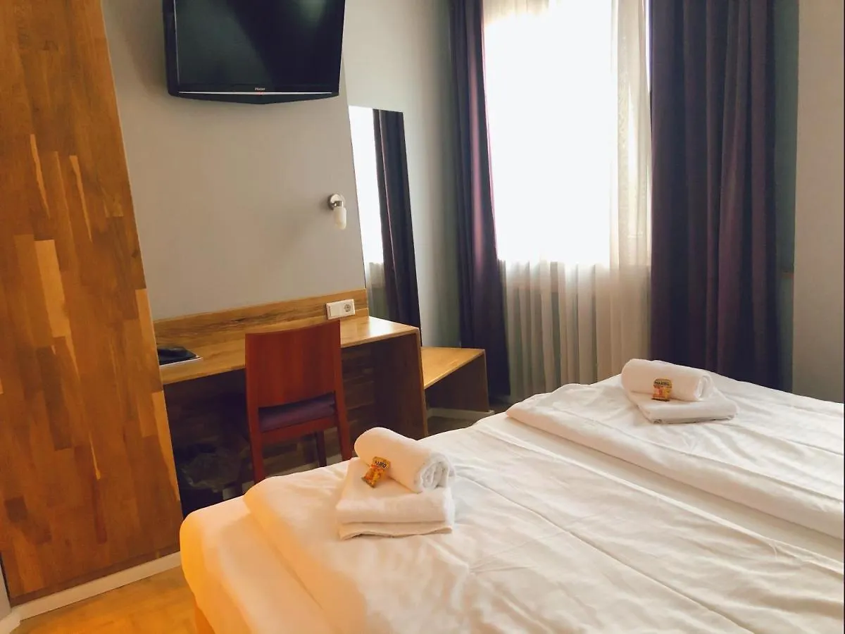 Hotel Residenz Duesseldorf 3*, Düsseldorf Almanya